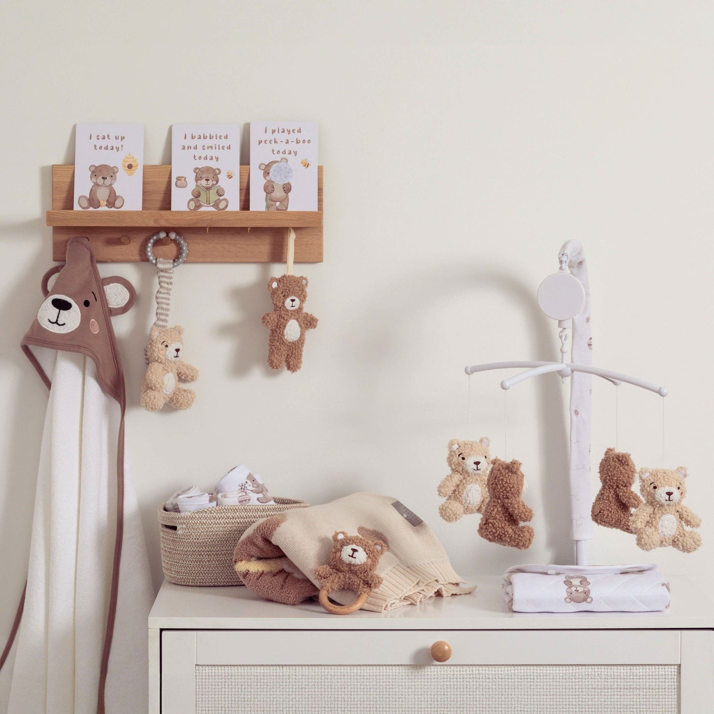 Milestone cards - Cuddly Bear