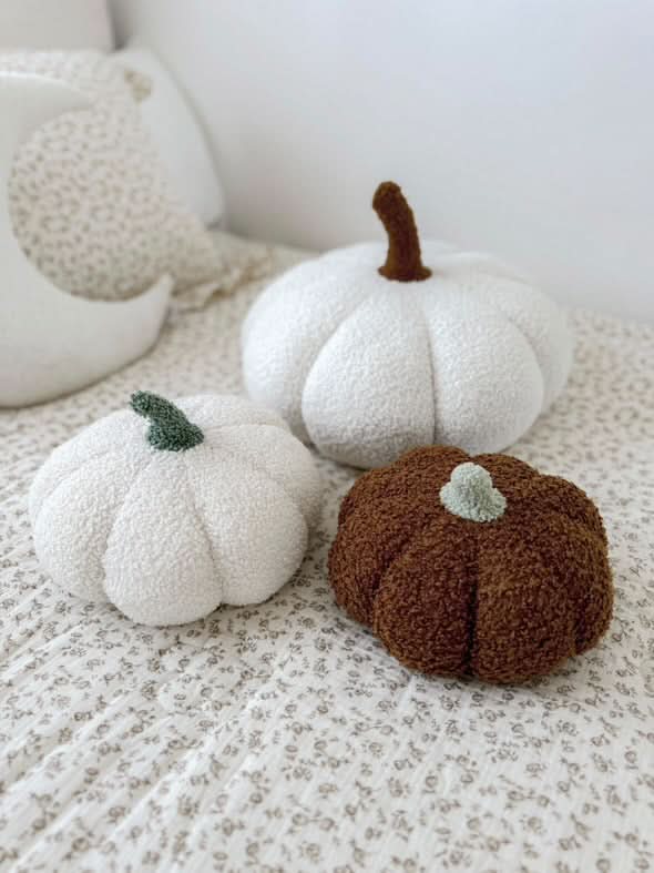Small Pumpkin Cushion