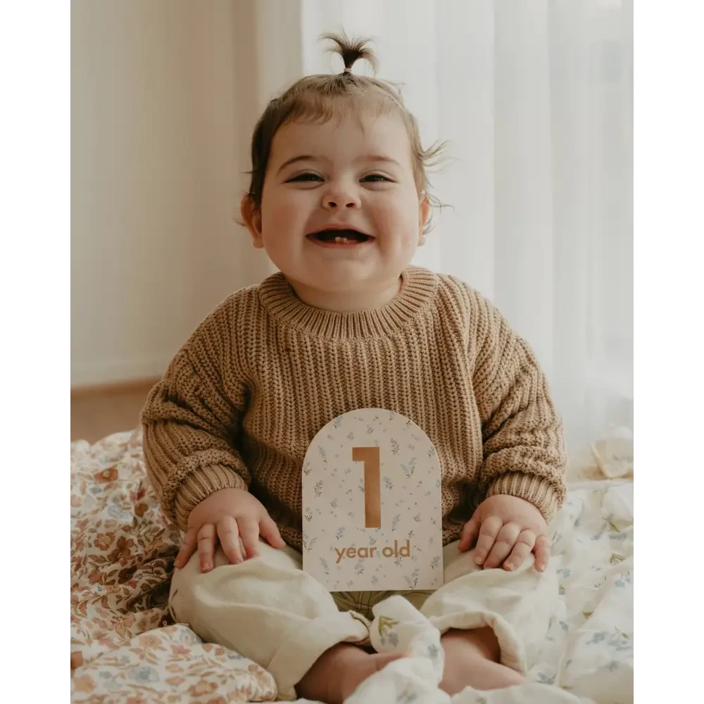 Baby Milestone Cards Broderie - Timber Tinkers