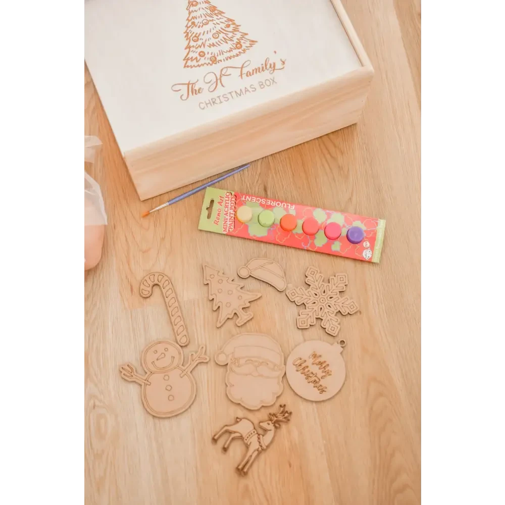 Christmas Paint Kit - Timber Tinkers