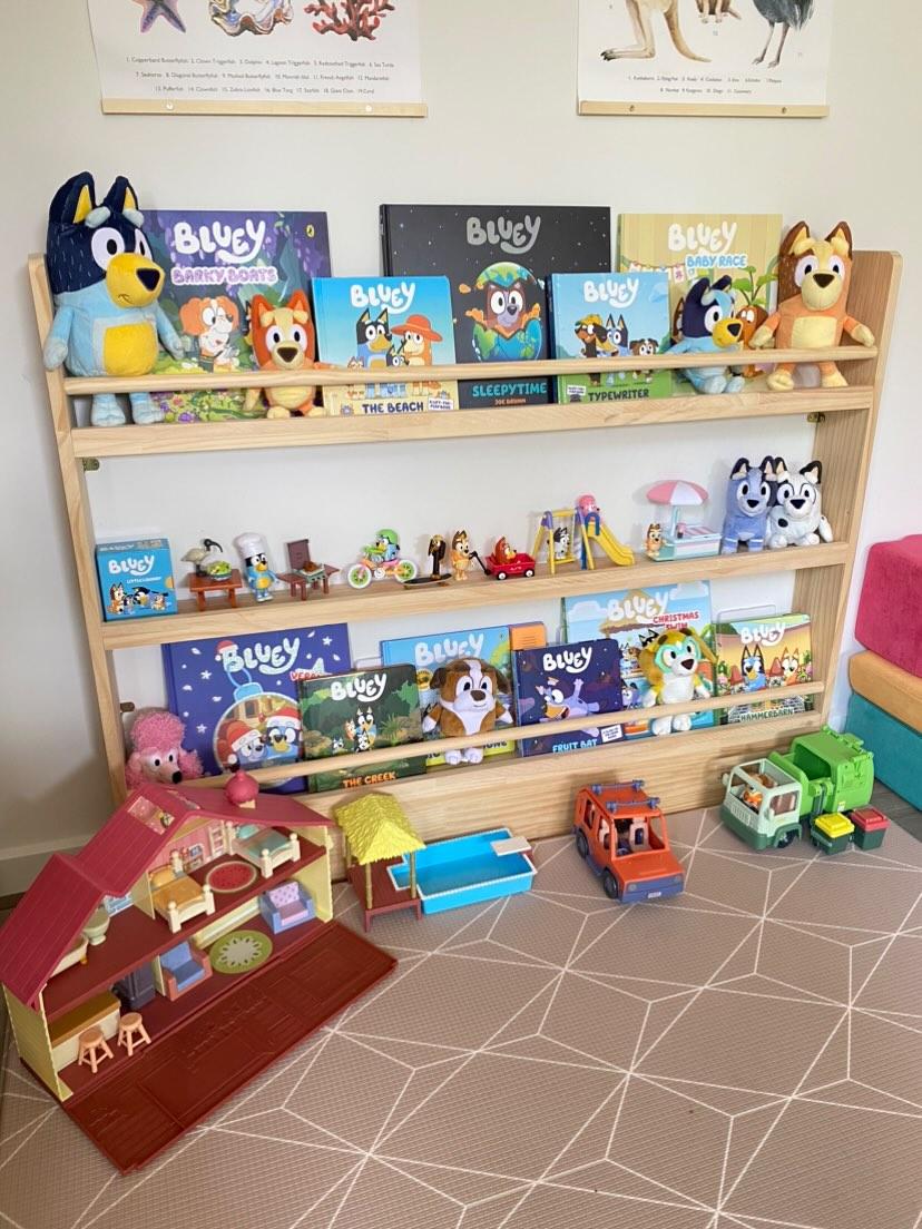 Front Facing Bookshelf with 3 Tier - SolidWood