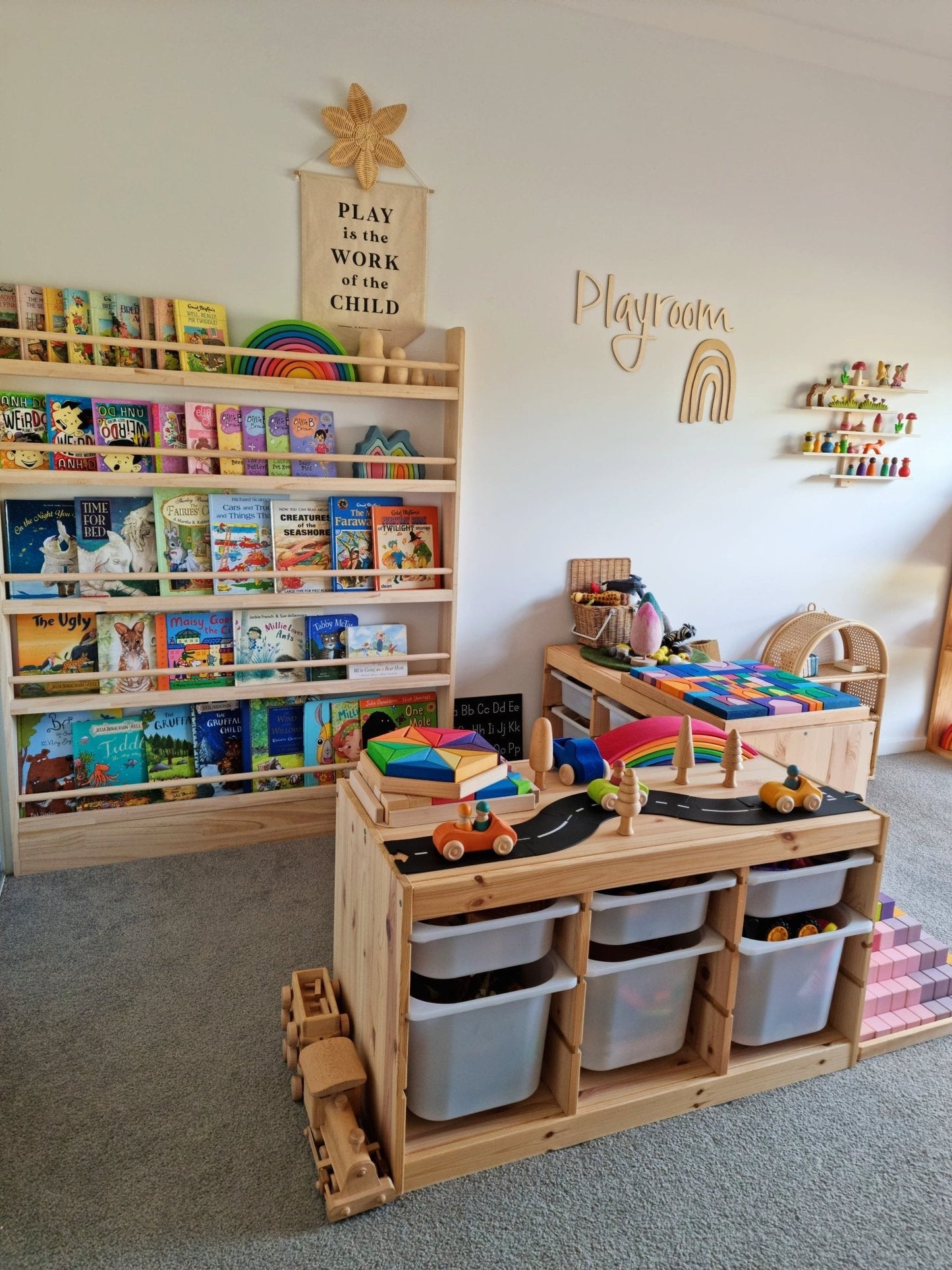 JOYKIDS Front Facing Bookshelf with 5 Tier - SolidWood