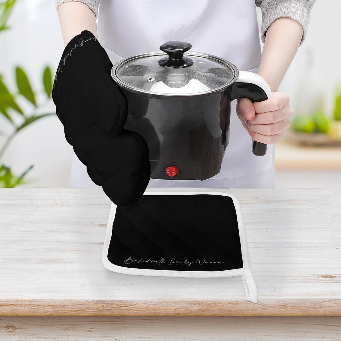 Oven Mitt & Pot Holder Set - Black