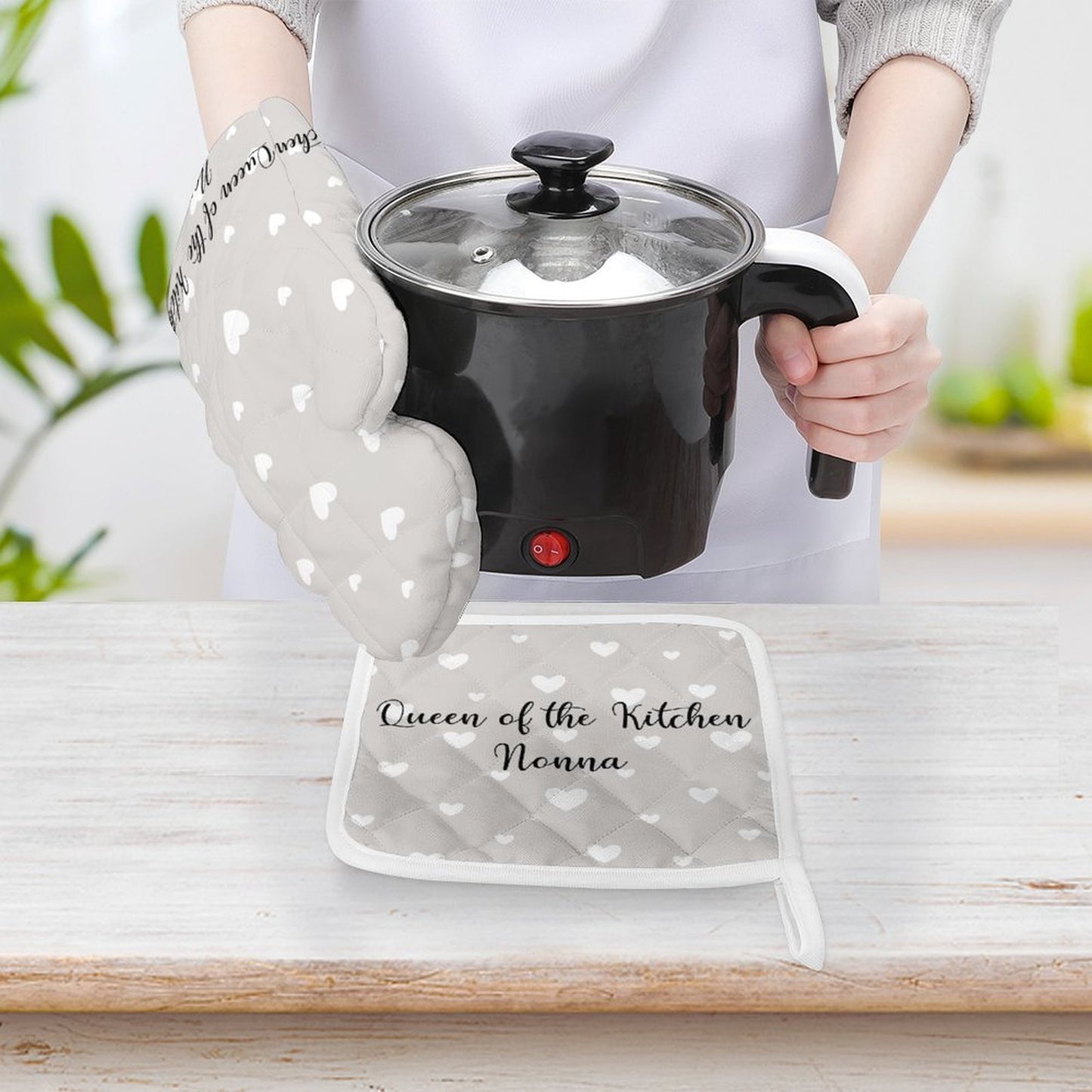 Oven Mitt & Pot Holder Set - Grey Heart