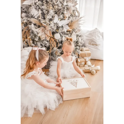 Vintage Tree Christmas Box - Timber Tinkers